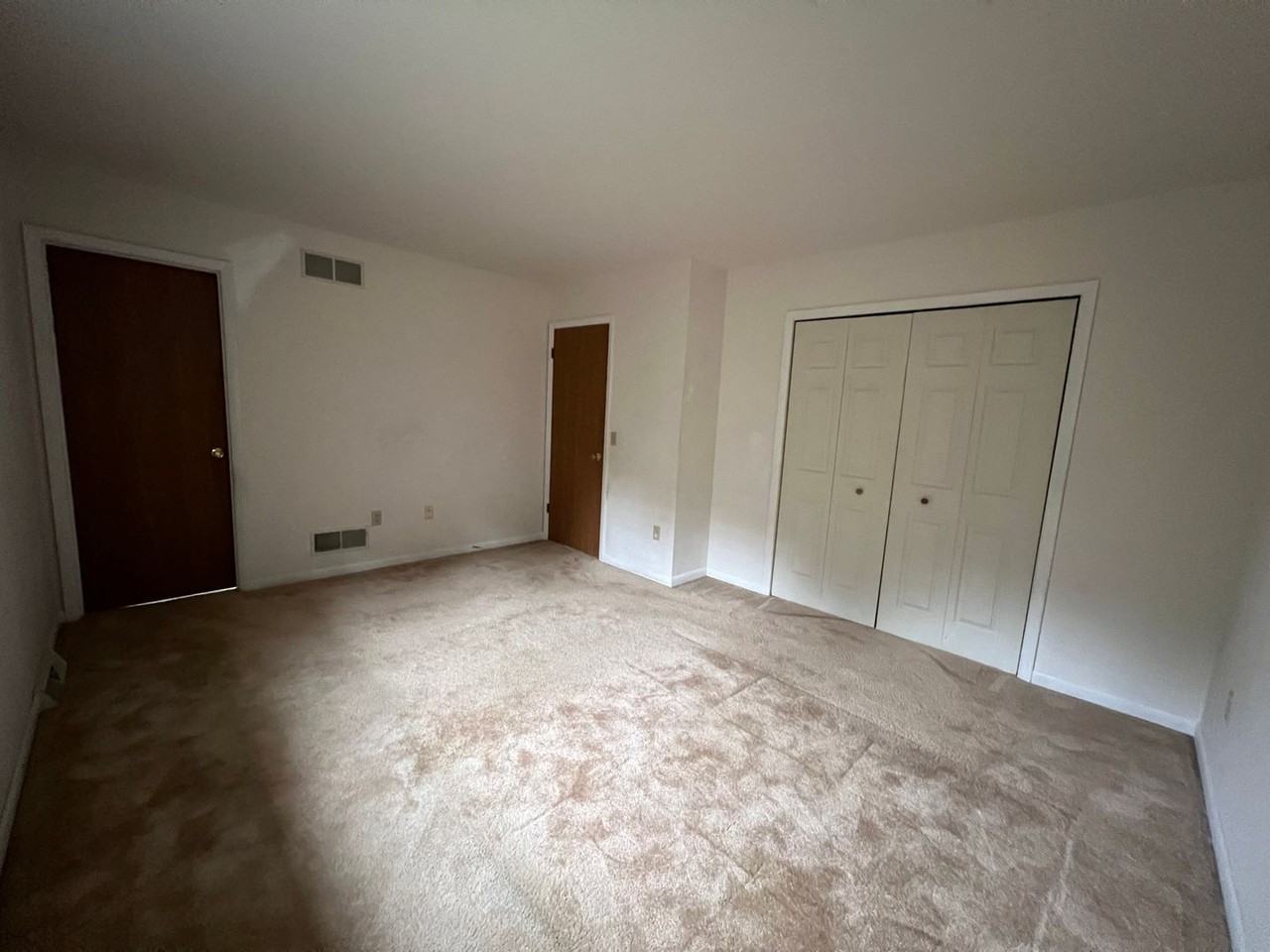 334 Allegheny Dr - Photo 5 of 11