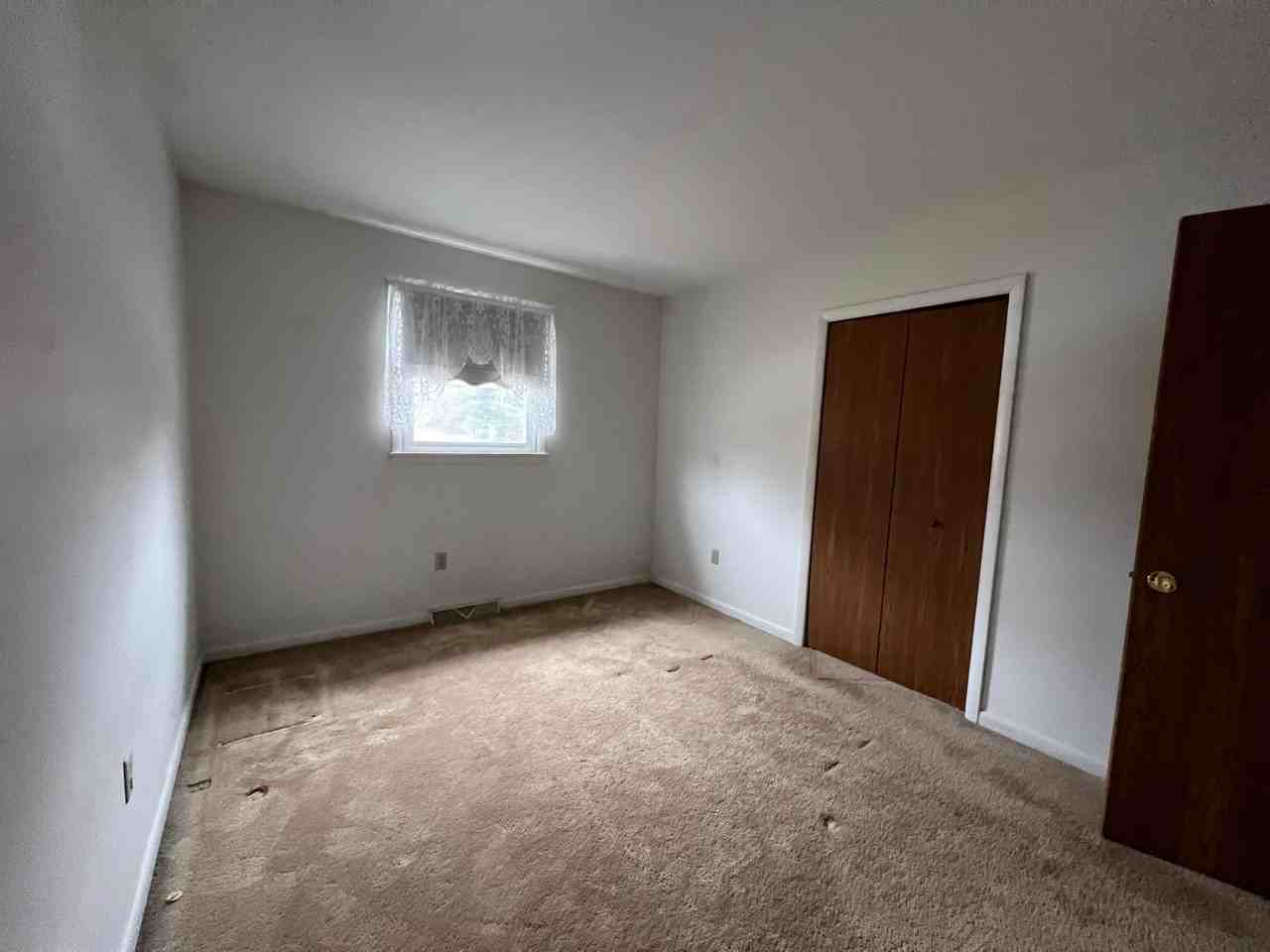 334 Allegheny Dr - Photo 7 of 11