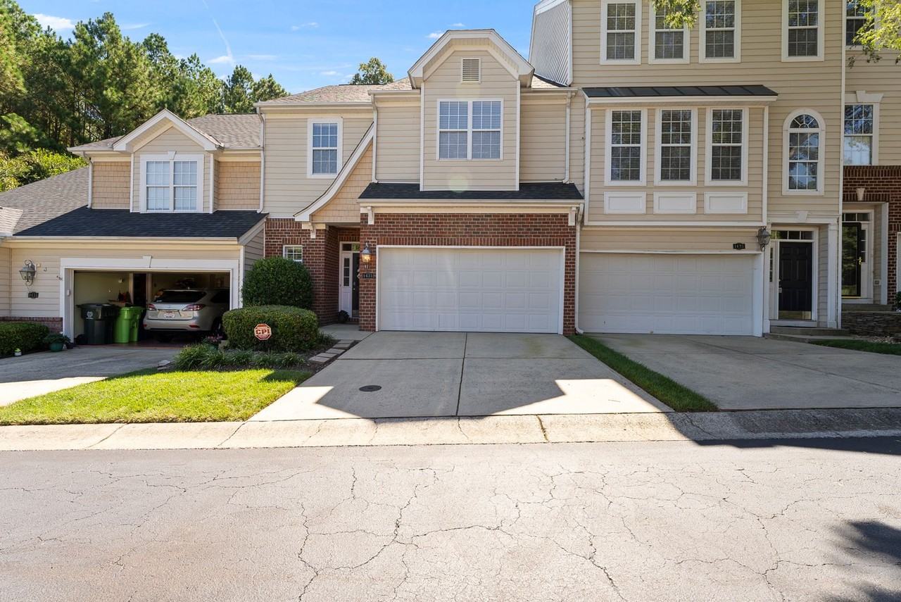 1433 Basinger Ct - Photo 2 of 24