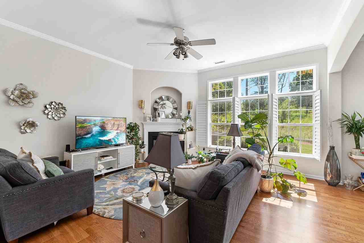 1433 Basinger Ct - Photo 6 of 24