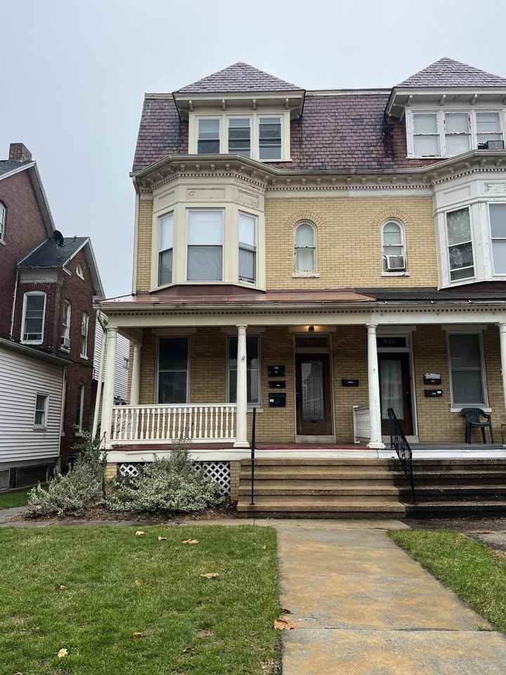 524 Madison Ave #1 - Photo 3 of 15