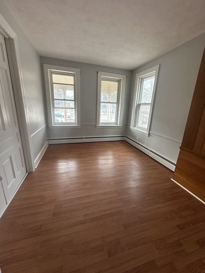 524 Madison Ave #1 - Photo 5 of 15