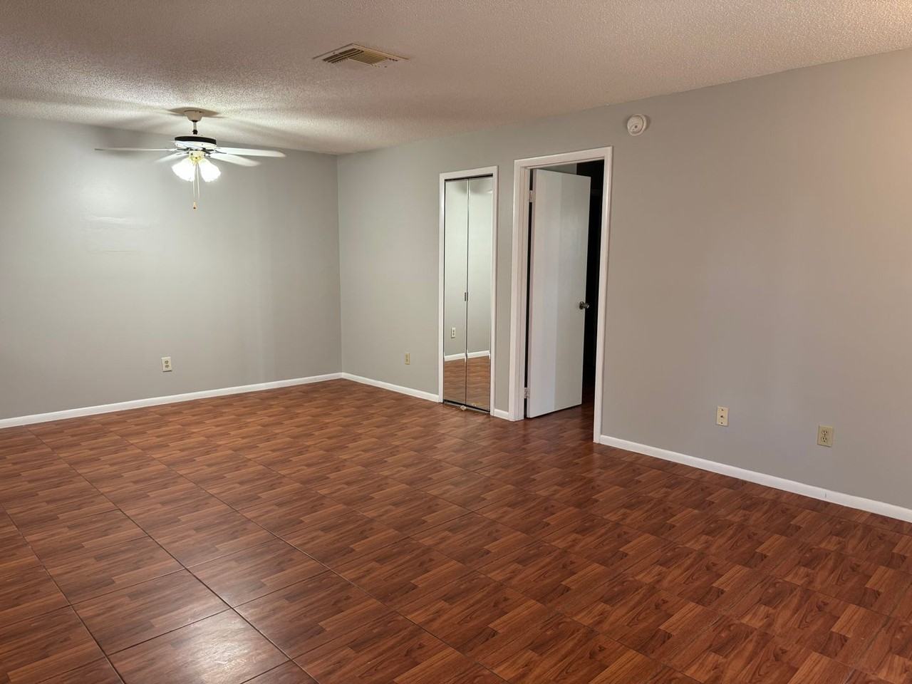 1100 Sophie Blvd - Photo 4 of 18