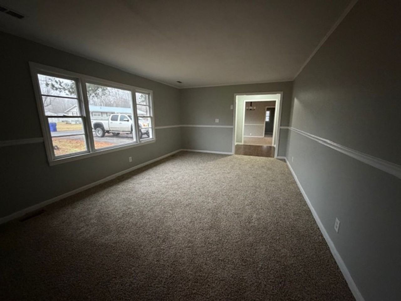 1313 Haun Dr Sw - Photo 4 of 17