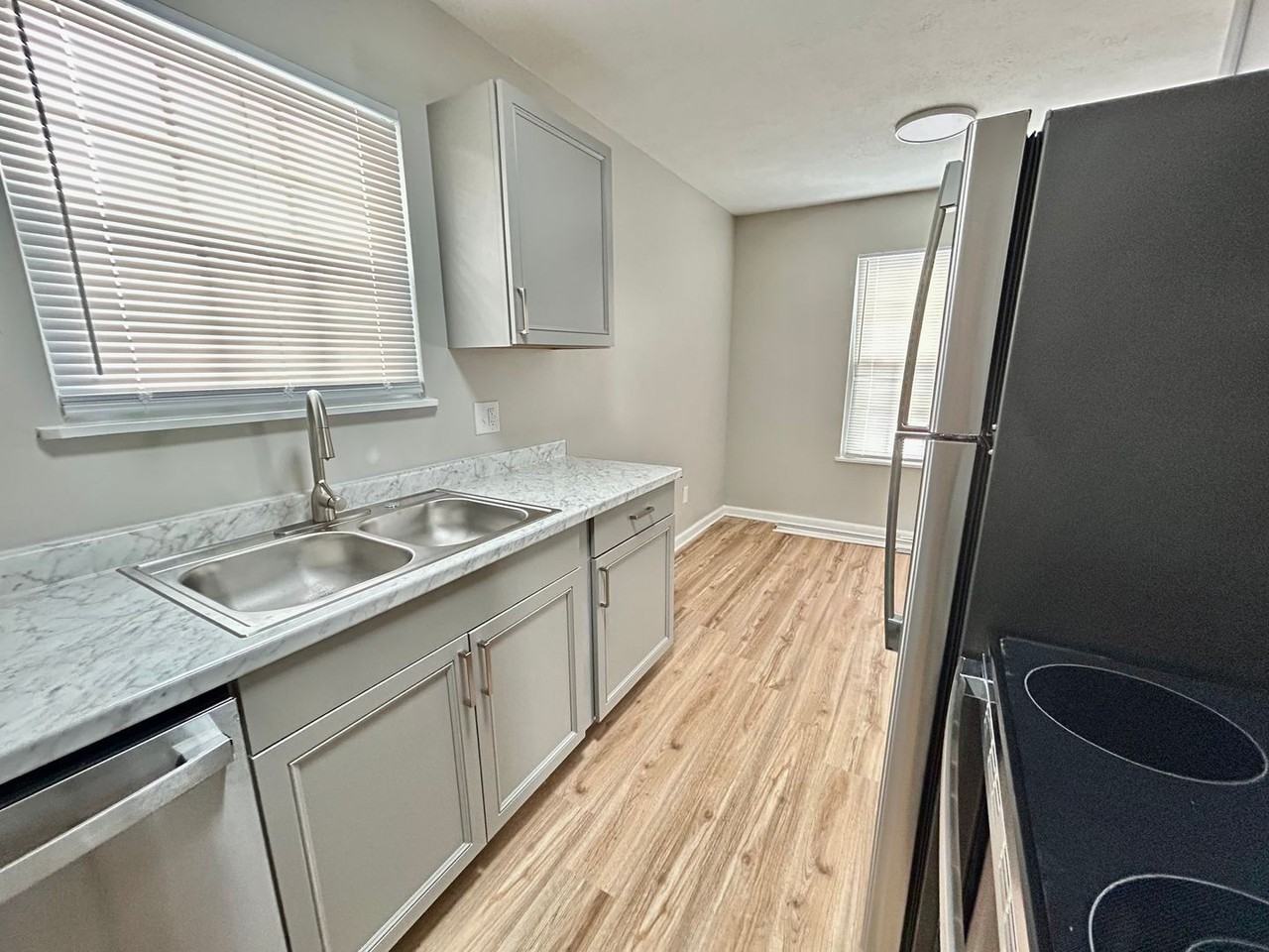 3800 Duffy Ct #A - Photo 5 of 14