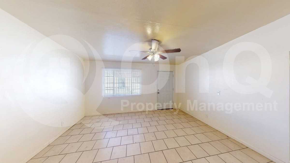 39 W 30th St #B - Photo 5 of 17