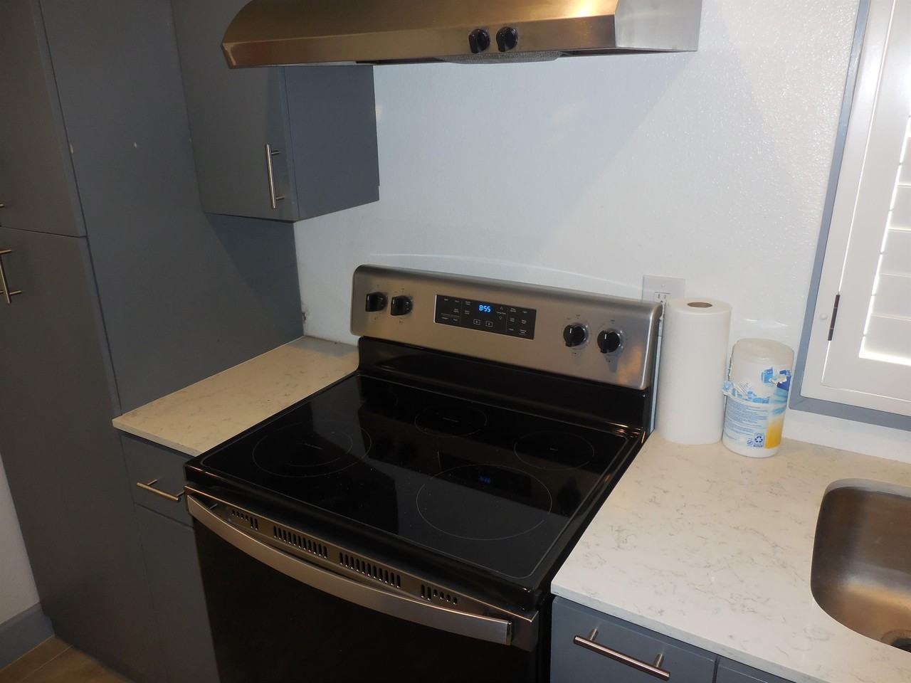 3704 Bliss Ave - Photo 2 of 21