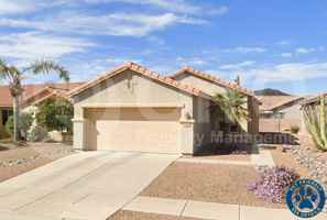 featured image of 9413 N Desert Mist Ln