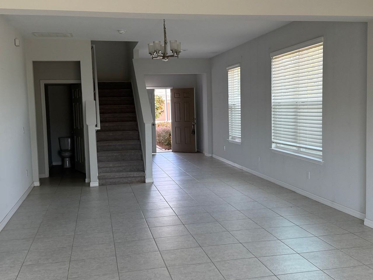 2577 Ocoee Reserve Ct - Photo 3 of 15