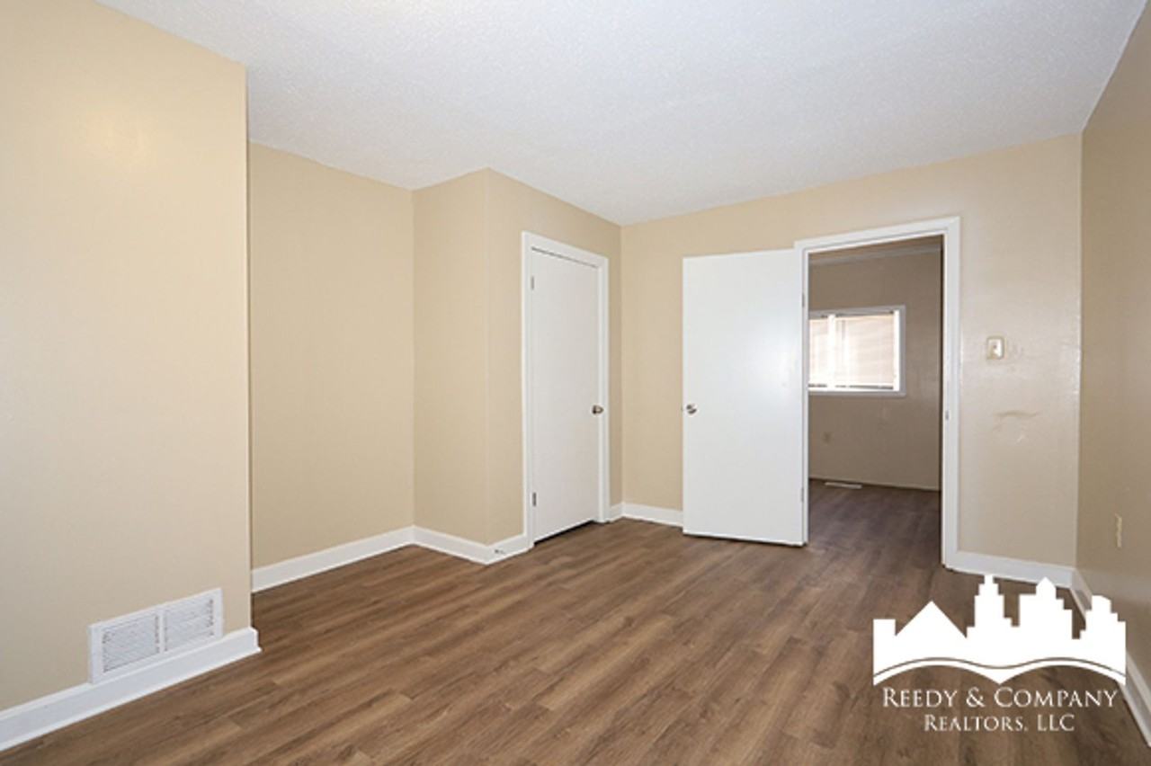 3733 Miami Ave - Photo 7 of 17