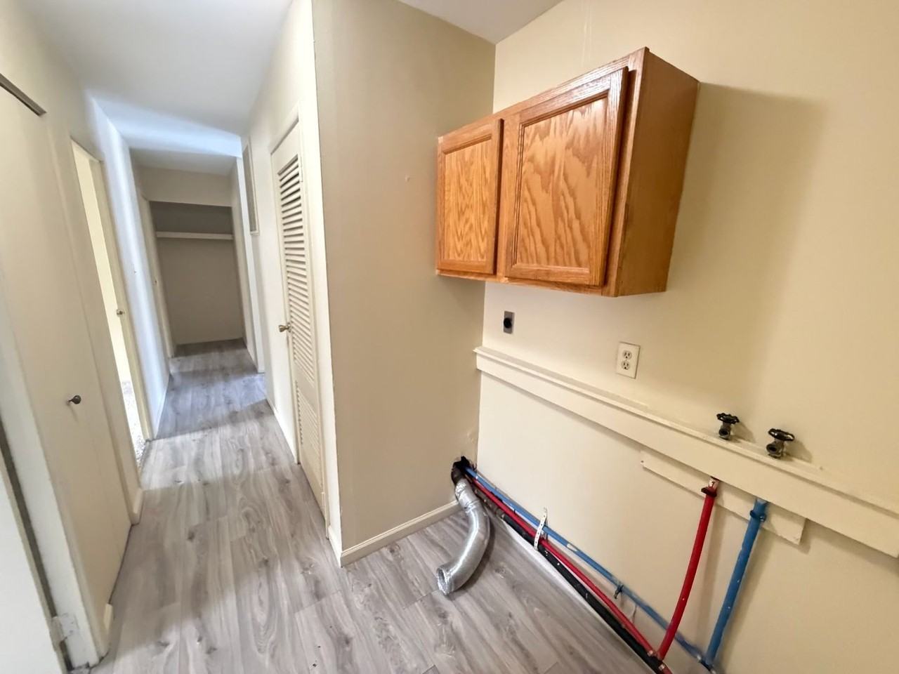 2015 Southwood Dr - Photo 4 of 8