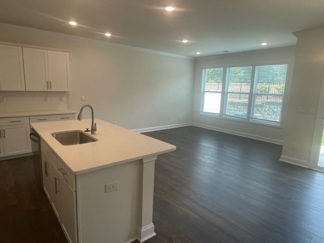 1230 Virginia Pine Dr - Photo 6 of 17