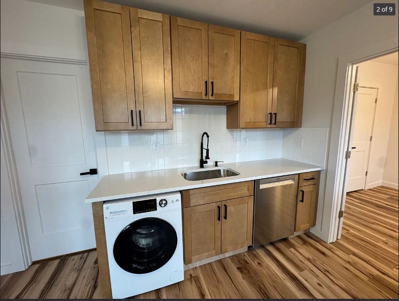 411-431 N Main - Photo 3 of 16