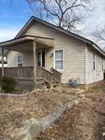 featured image of 216 Jones St