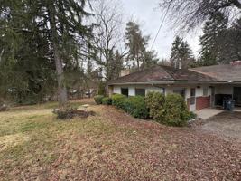 featured image of 1133 N Almon St