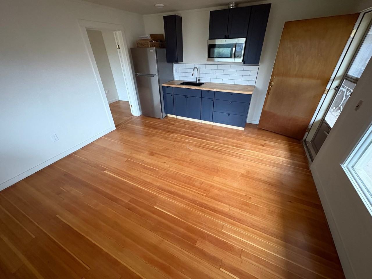 1133 N Almon St - Photo 4 of 8