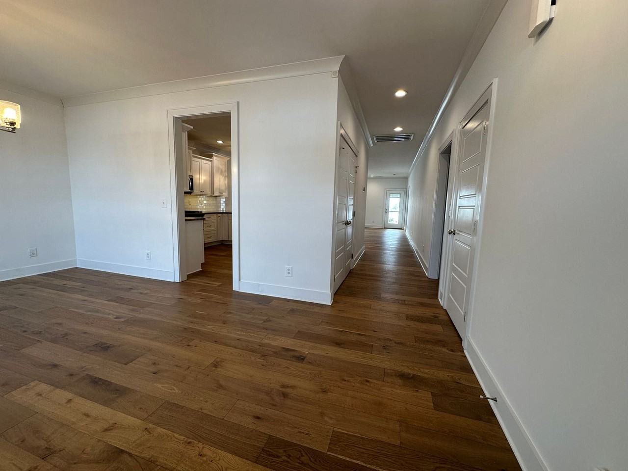 220 220 Princeton Gardens Drive - Photo 2 of 50