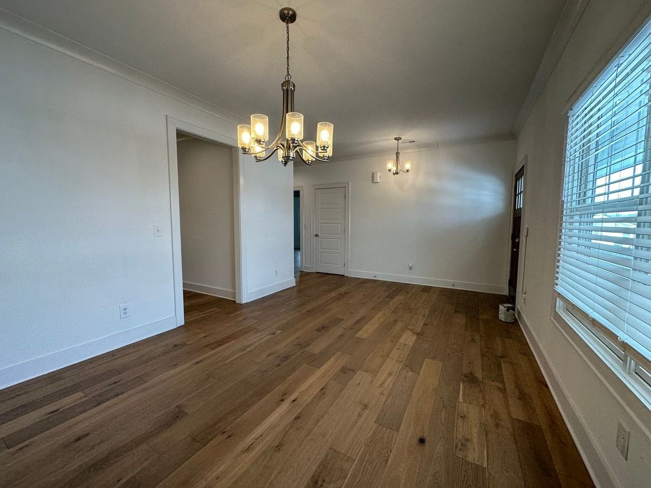 220 220 Princeton Gardens Drive - Photo 4 of 50