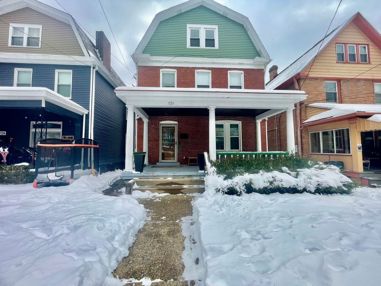 720 Nevin Ave - Photo 2 of 32