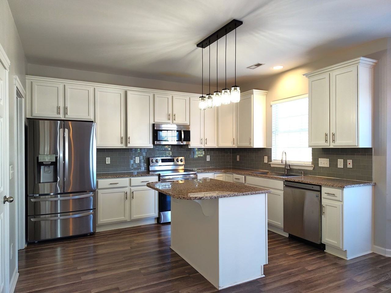 12444 Caracara Ct - Photo 4 of 32