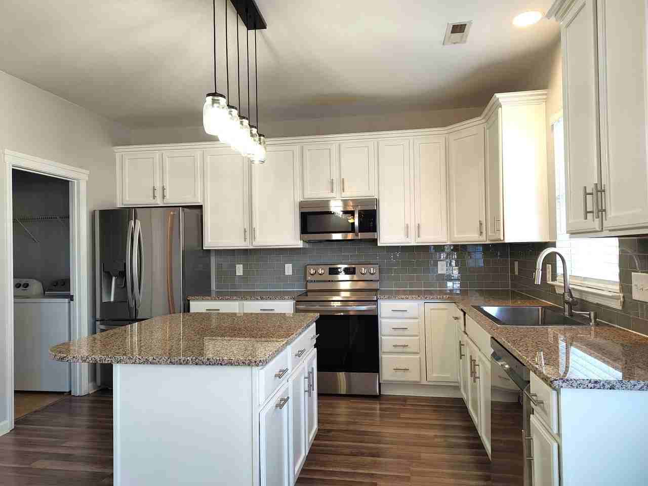 12444 Caracara Ct - Photo 7 of 32