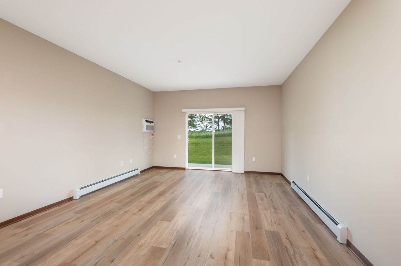 Traverse Green East - Photo 2 of 50