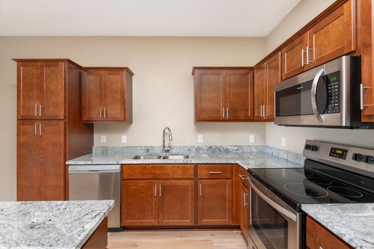 Traverse Green East - Photo 7 of 50