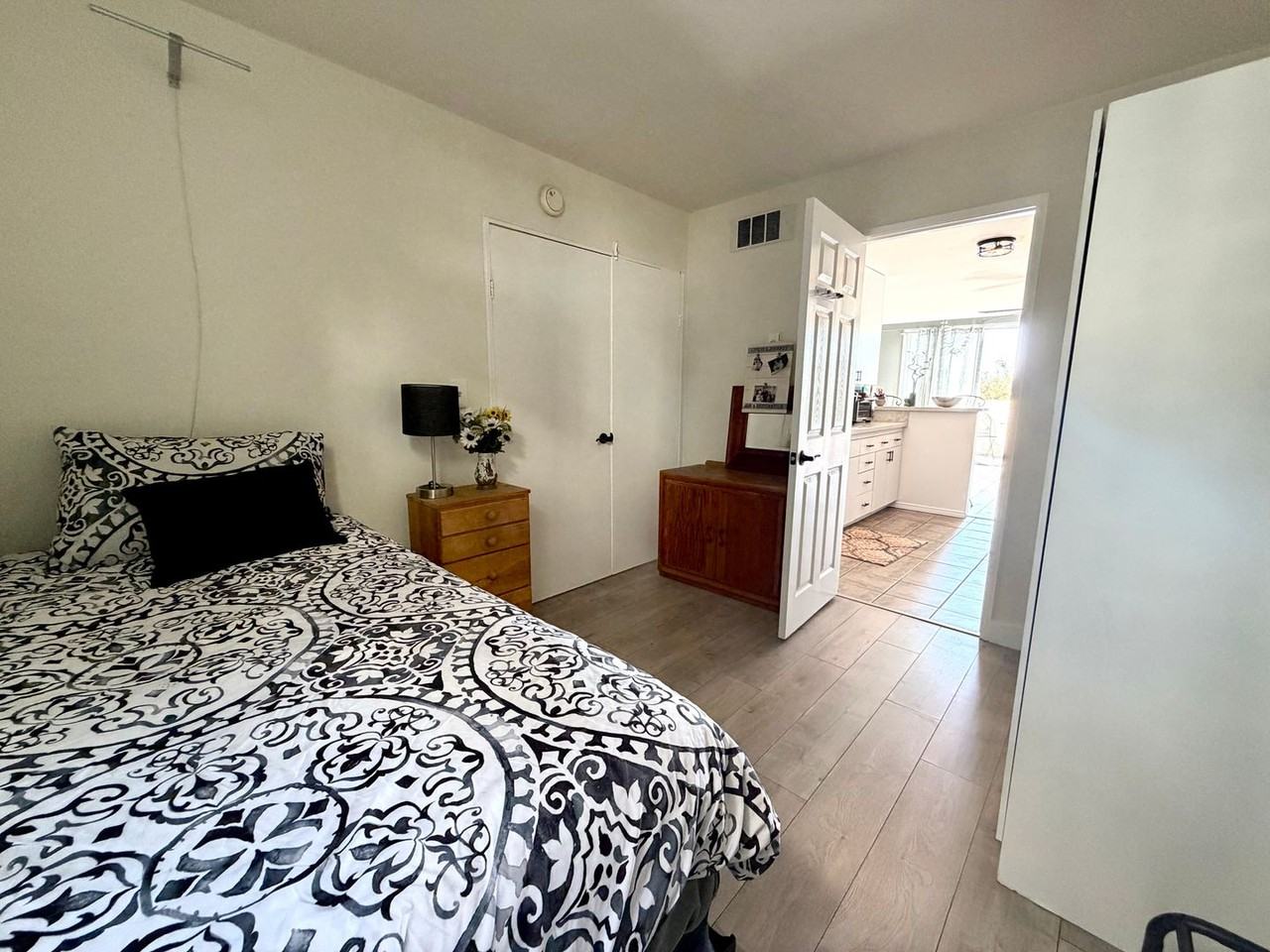 23901 Civic Center Way - Photo 5 of 31