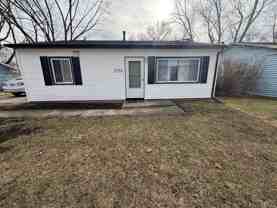 2113 W Kirby Ave - Photo 1 of 1