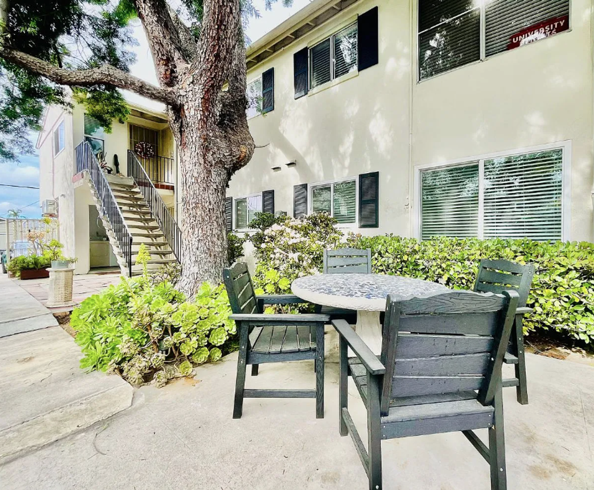 4582 Maryland Street - Photo 2 of 3