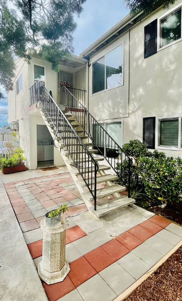 4582 Maryland Street - Photo 3 of 3