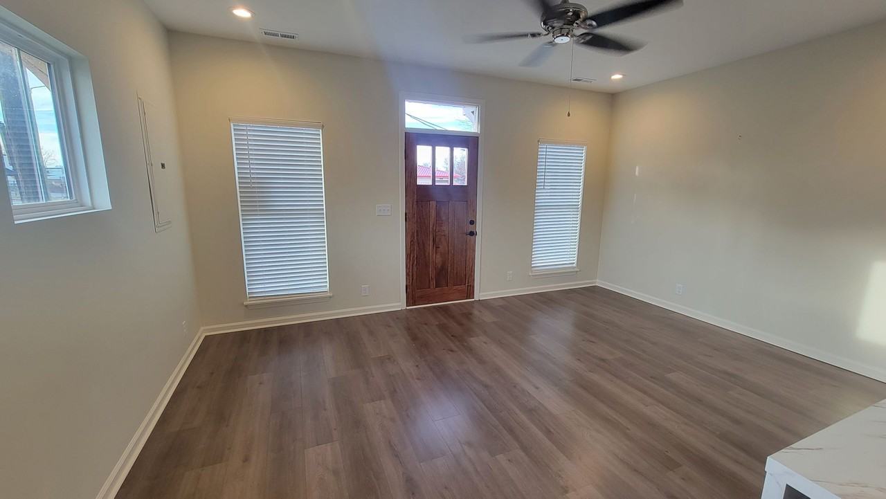 1357 S Shelby St - Photo 3 of 20