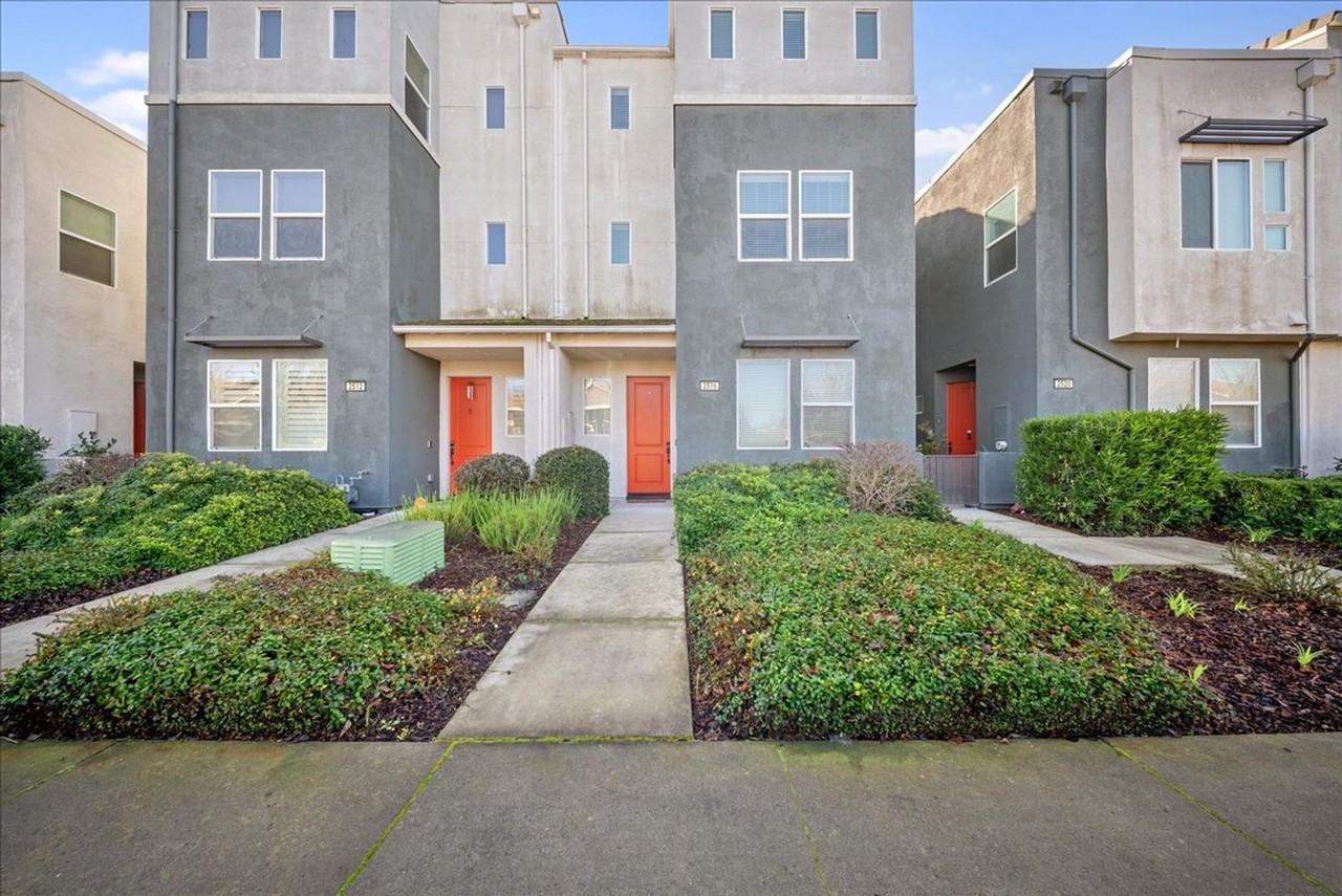 2516 Prosper Rd - Photo 2 of 25