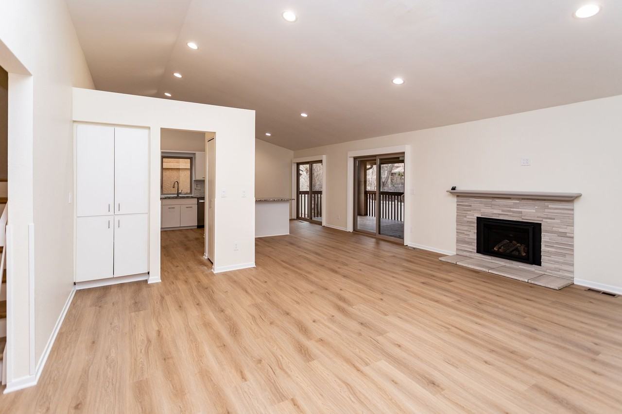 2152 Glenhill Rd - Photo 5 of 40