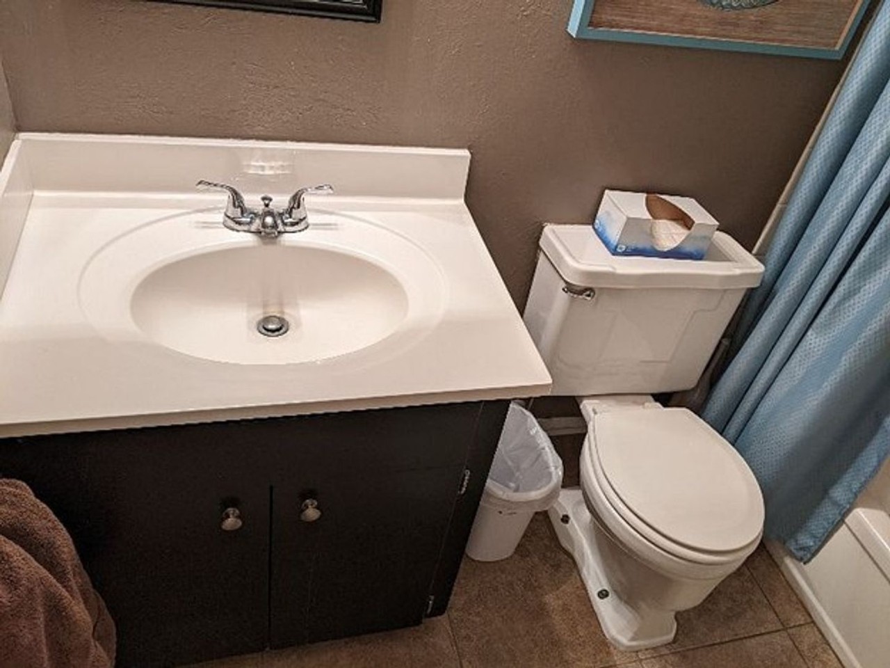 2811 Pembroke Ln - Photo 7 of 11