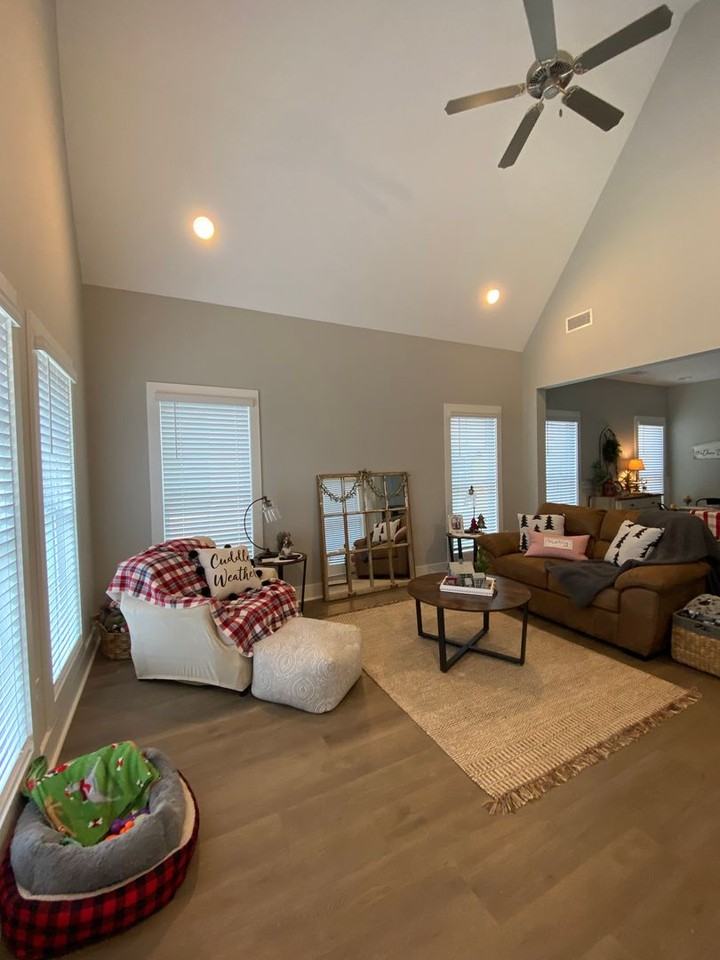 1283 Burrow Cir - Photo 4 of 25