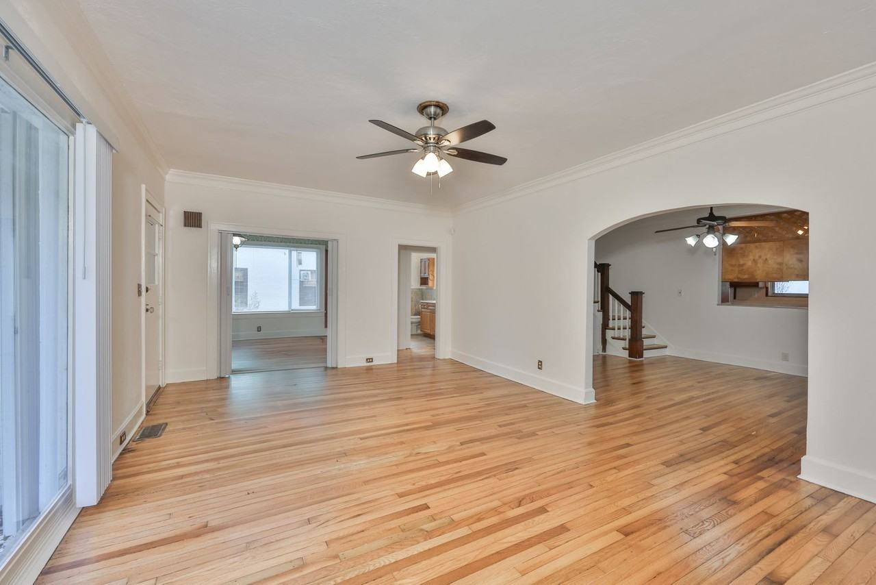 310 Cincinnati Pkwy - Photo 5 of 34