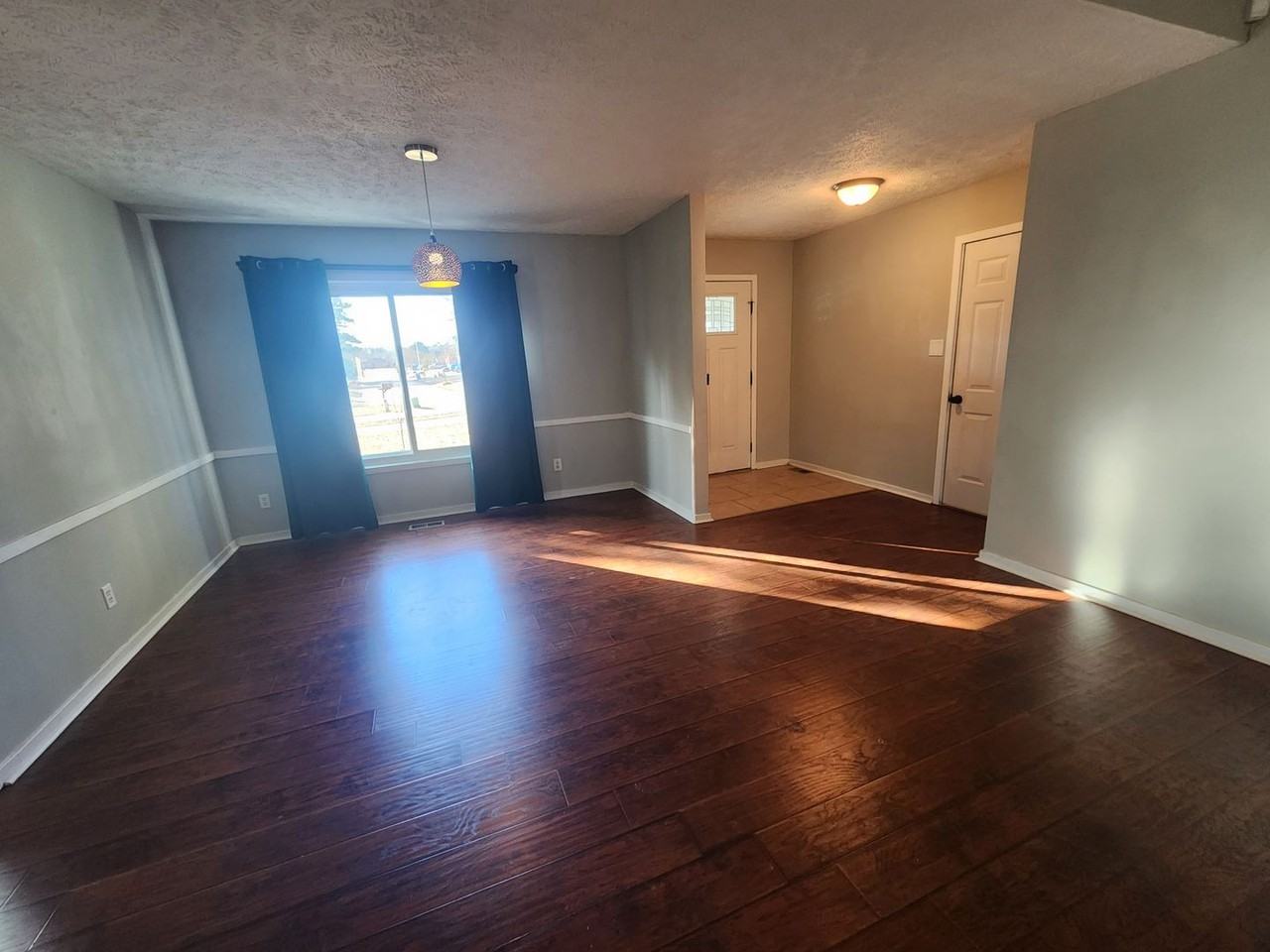 6831 Candlewood Dr - Photo 3 of 15