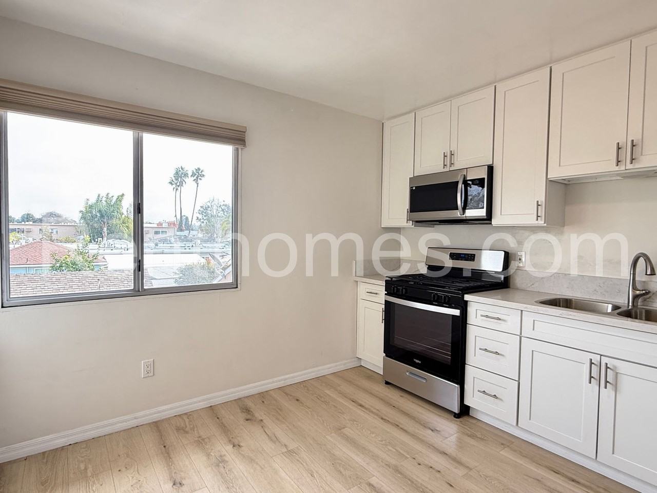 4611 Altadena Ave - Photo 5 of 11