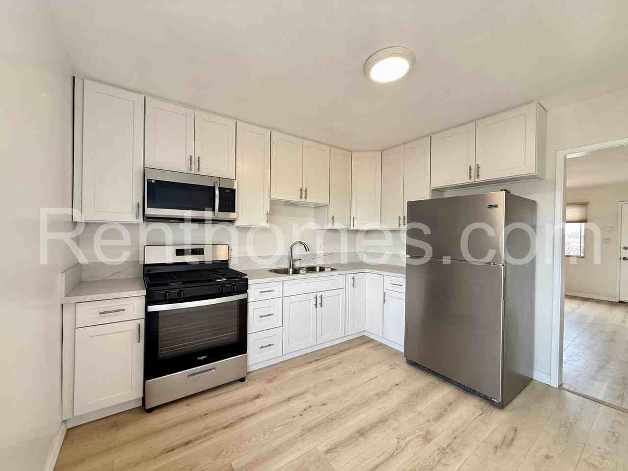 4611 Altadena Ave - Photo 6 of 11