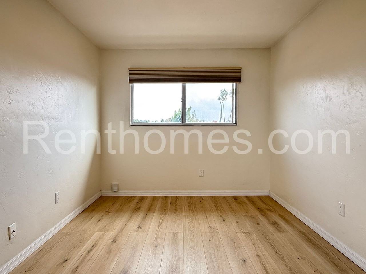 4611 Altadena Ave - Photo 7 of 11