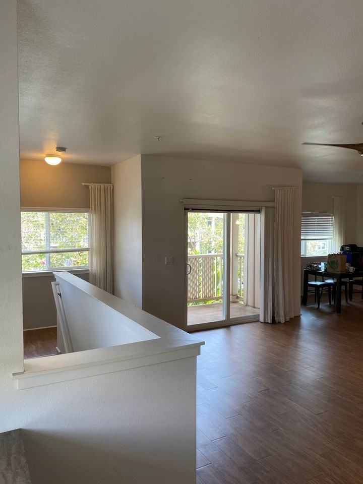 458 Manawai St #806 - Photo 7 of 11