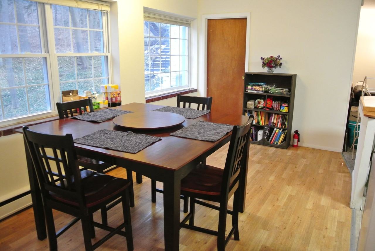 Edgecliff - Photo 6 of 27