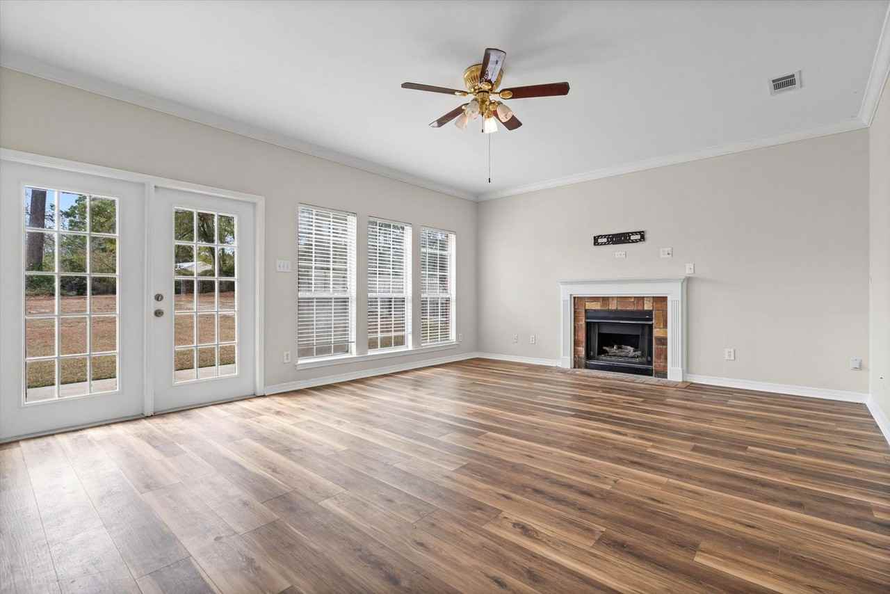 7181 Windmill Pl S - Photo 5 of 25