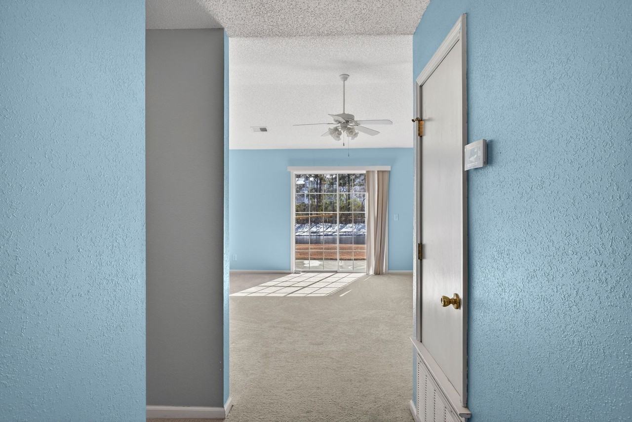 12 Stemson Way - Photo 3 of 23