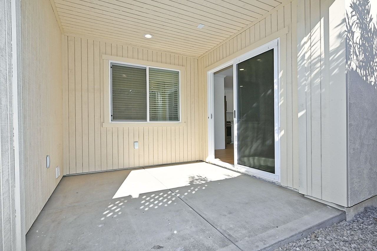 4444 Alice Way - Photo 6 of 27