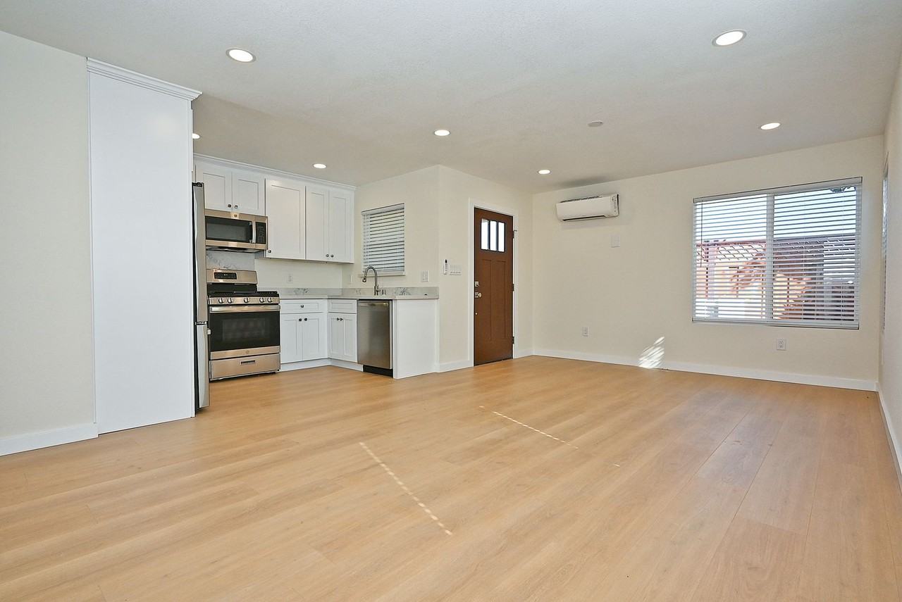 4444 Alice Way - Photo 7 of 27