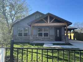 featured image of 255 Dolores Ave