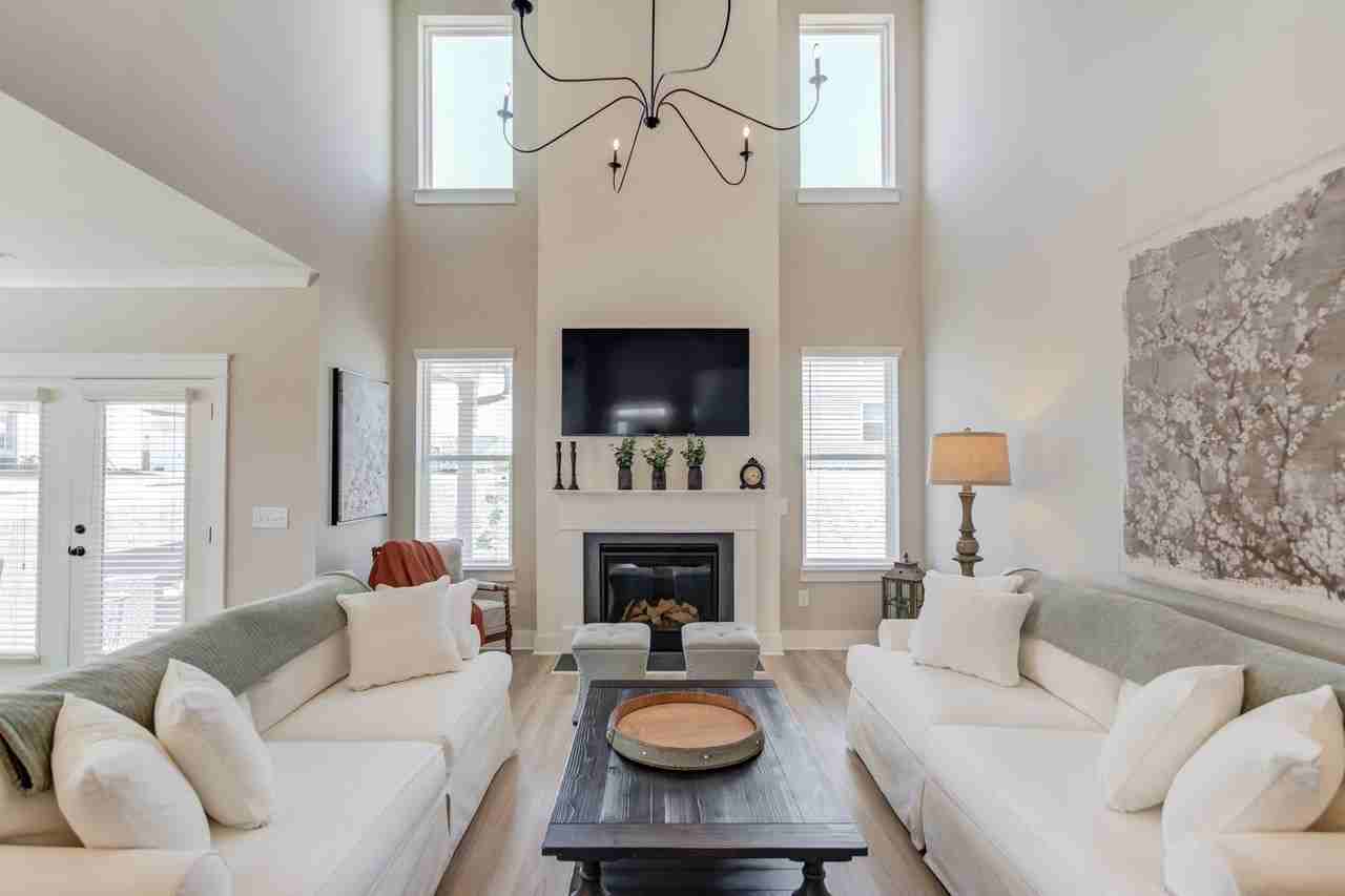 60 Table Rock Ct - Photo 3 of 41