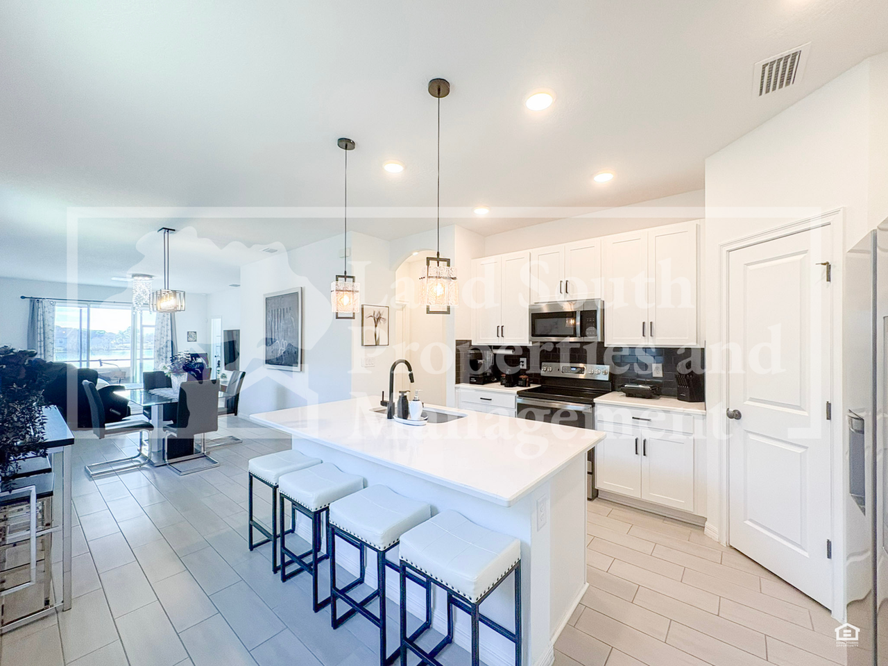 6720 Great Bear Dr - Photo 6 of 43